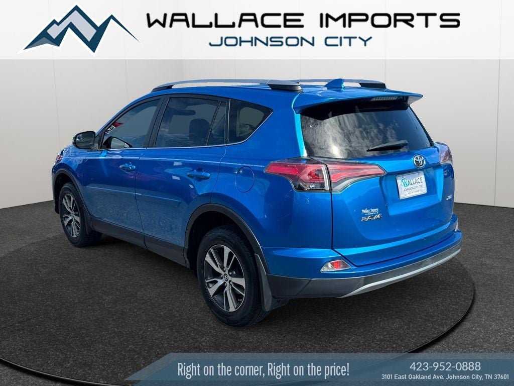 2017 Toyota RAV4 XLE