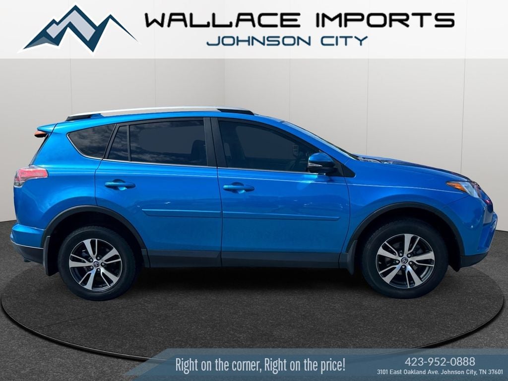 2017 Toyota RAV4 XLE