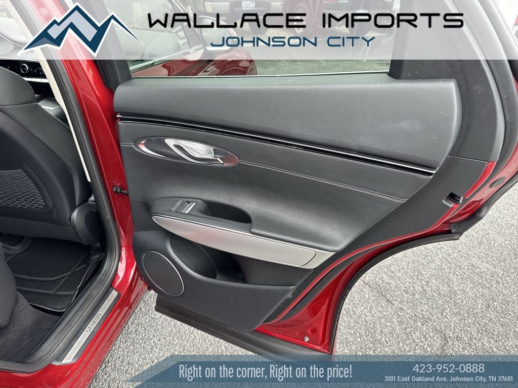 2023 Genesis GV70 2.5T