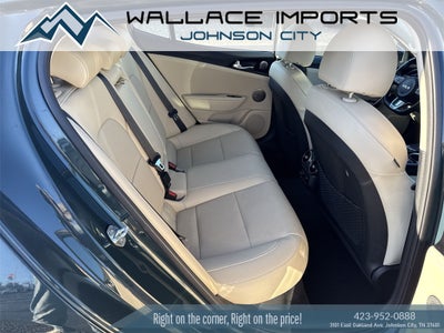 2023 Kia Stinger GT-Line