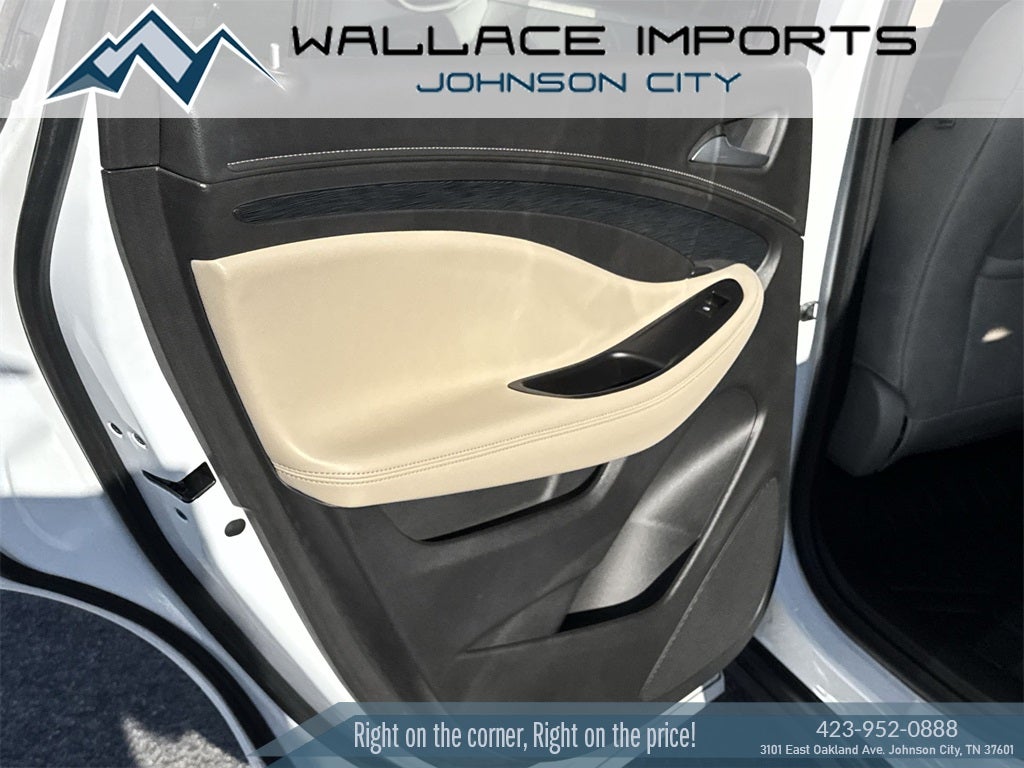 2018 Buick Envision Essence