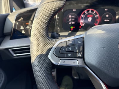 2025 Volkswagen Golf GTI 2.0T SE