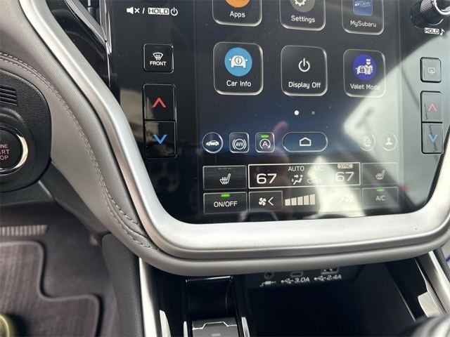 2025 Subaru LEGACY Premium