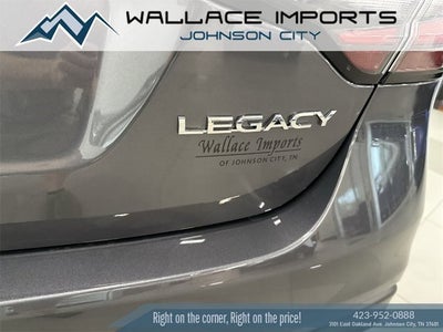 2025 Subaru LEGACY Premium