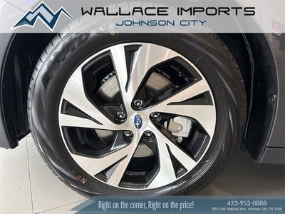 2025 Subaru LEGACY Premium