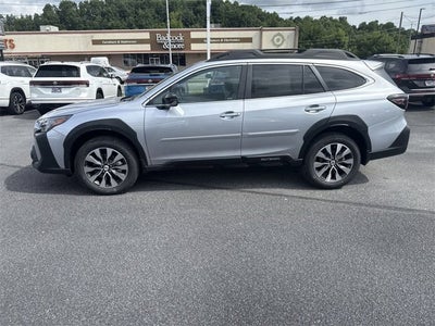 2025 Subaru OUTBACK Limited
