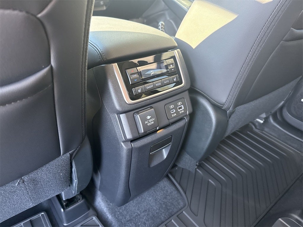 2025 Subaru ASCENT Onyx Edition Touring