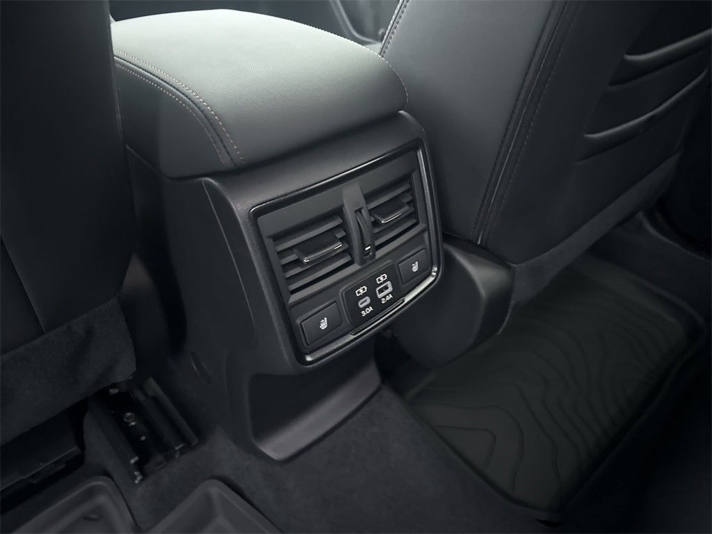 2025 Subaru FORESTER Touring Hybrid