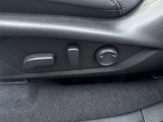 2025 Subaru FORESTER Touring Hybrid