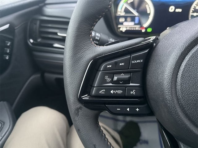 2025 Subaru FORESTER Touring Hybrid