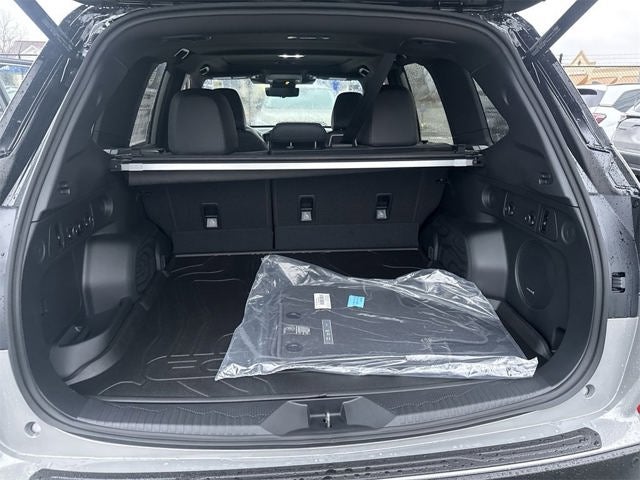 2025 Subaru FORESTER Touring Hybrid